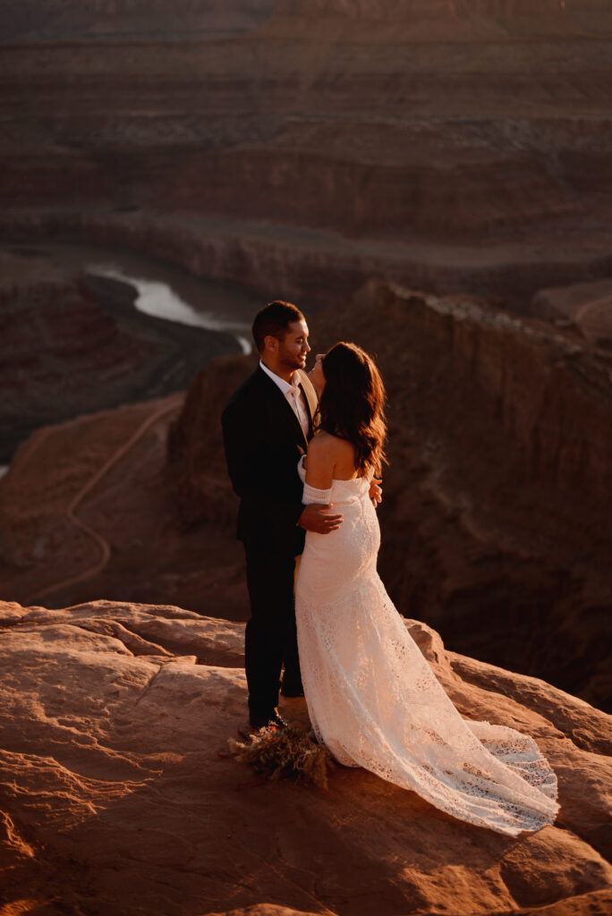 Eloping at dead horse point state park