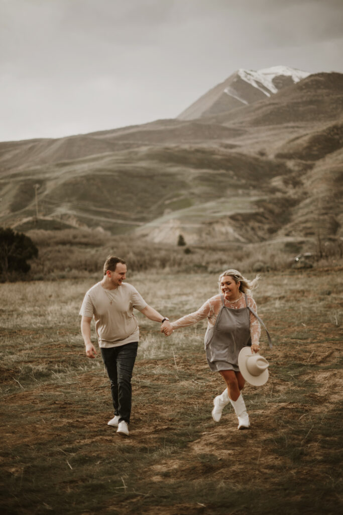 Engagement session in Provo Canyon Utah