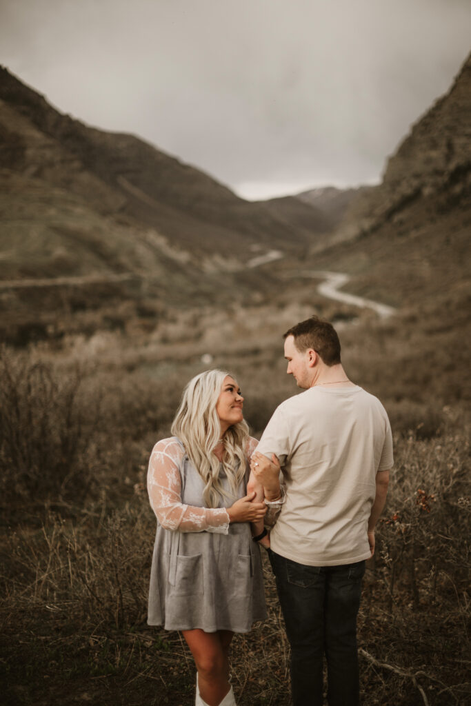 Engagement session in Provo Canyon Utah