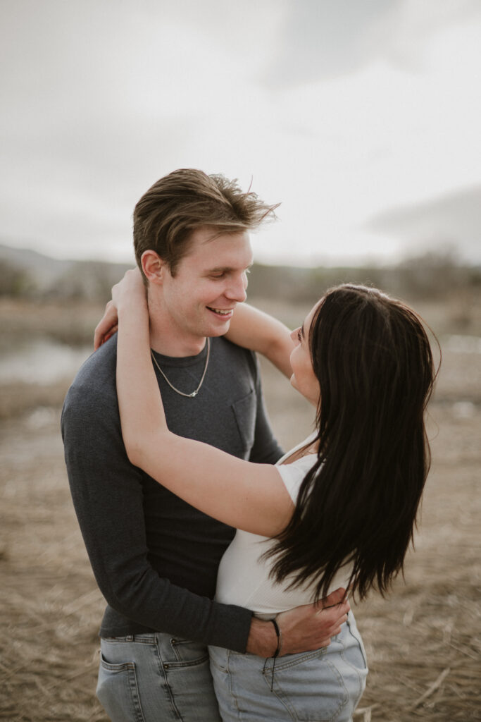 Couples photos at Utah Lake