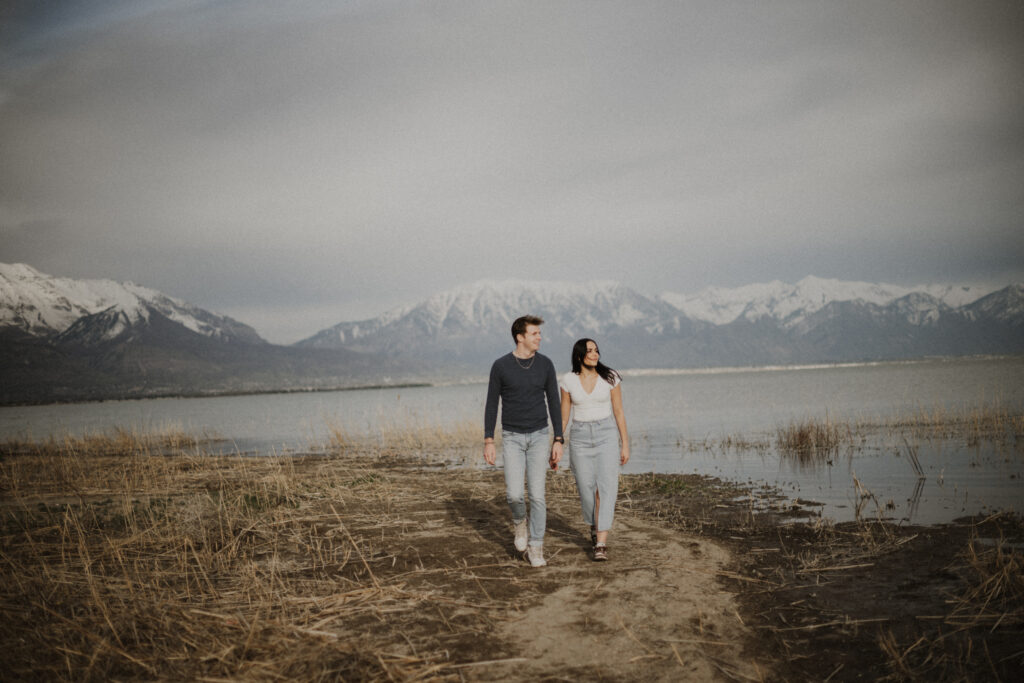 couples photo at a lake