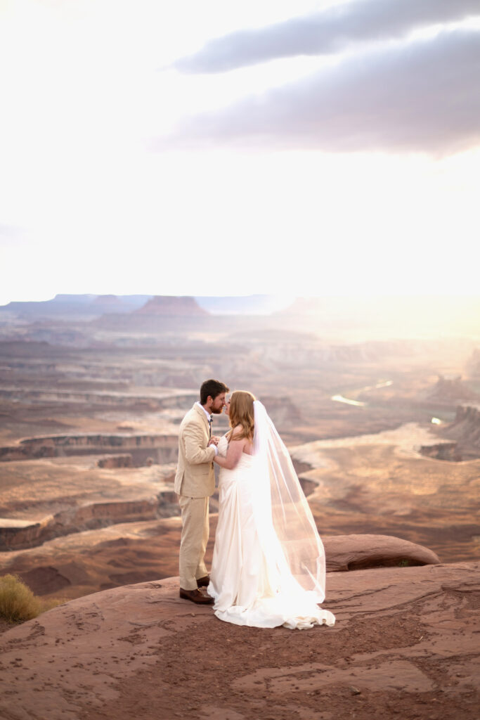 A beautiful destination elopement in Canyonlands National Park