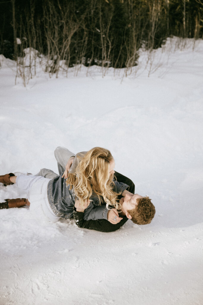 winter engagement photos