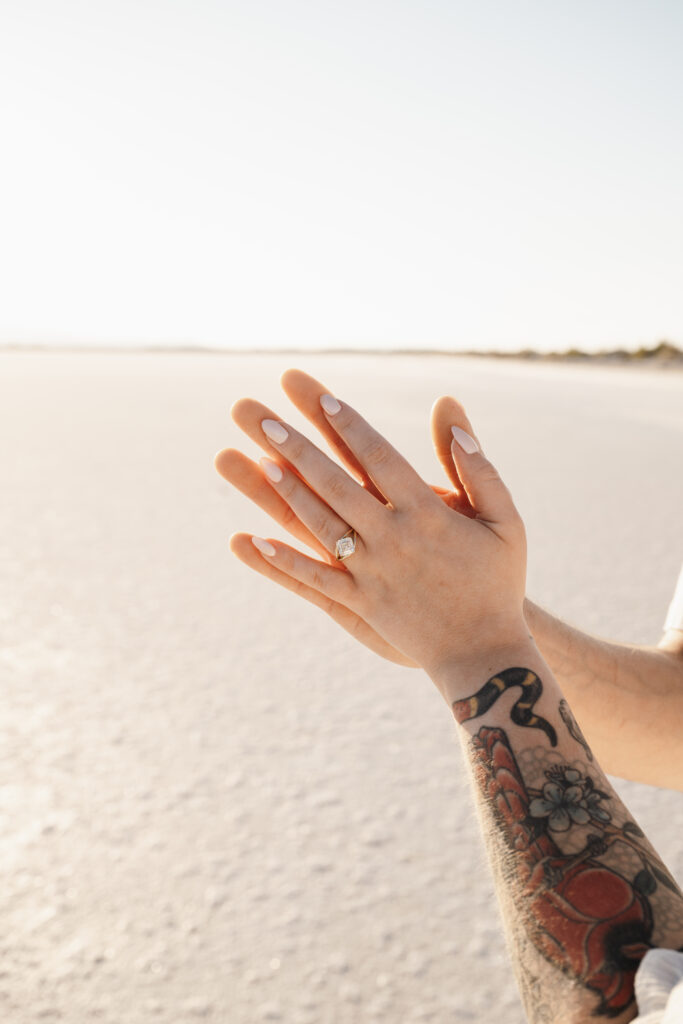 Engagement session at the Utah Salt Flats