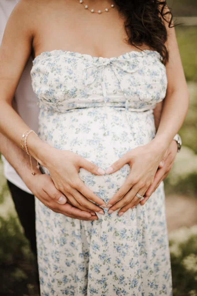 Provo Utah maternity Photographer