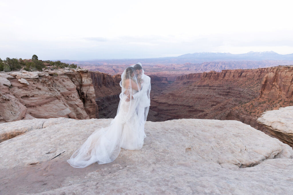 Moab Utah elopement Photographer