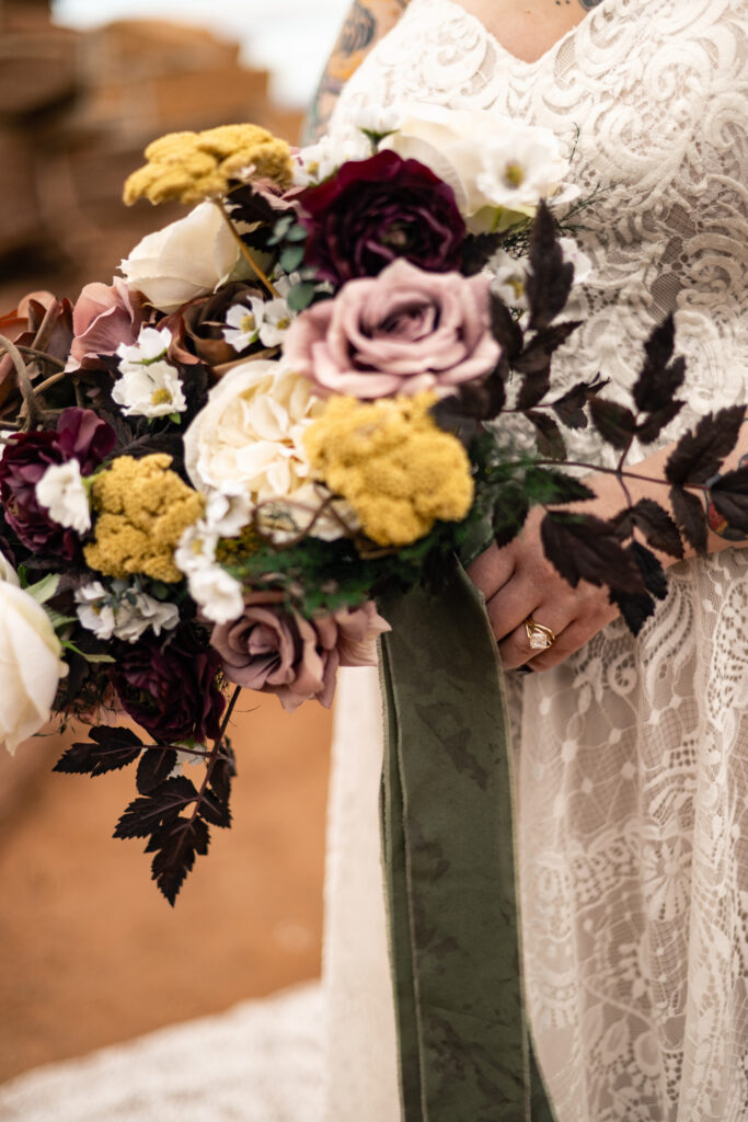 Fake wedding flowers
