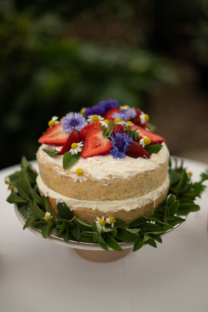 Getting Married at Cactus and Tropicals