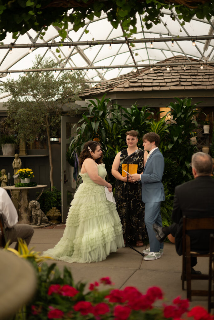 How to get married at Cactus and Tropicals