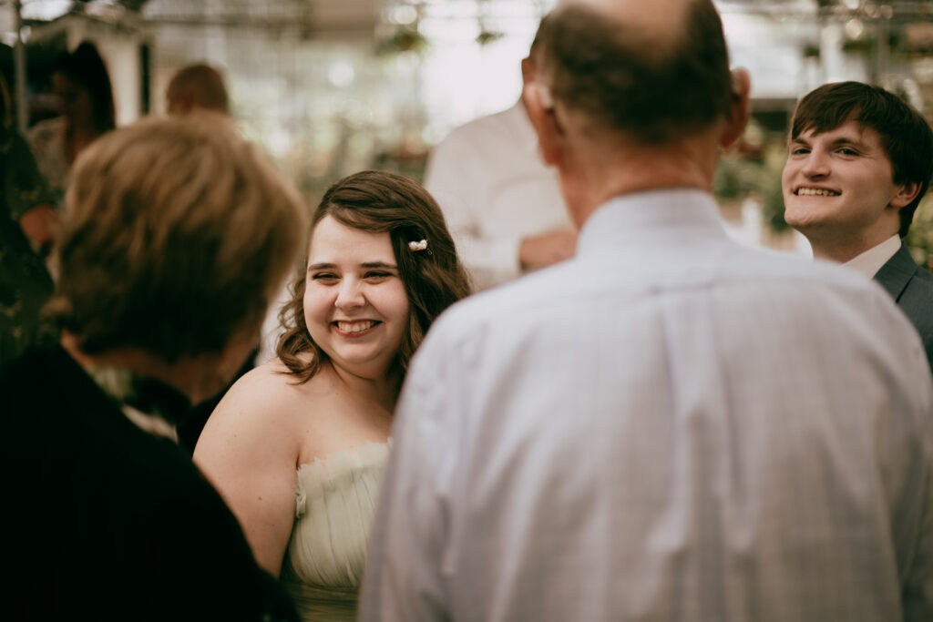 How to get married at Cactus and Tropicals