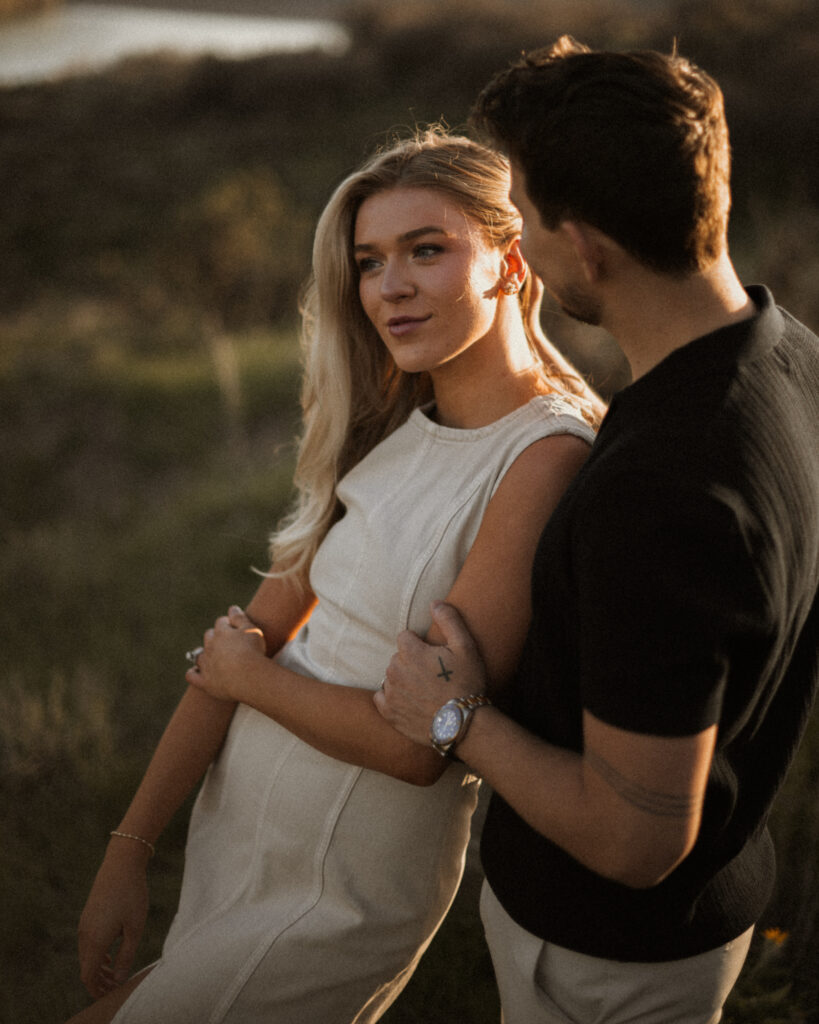 Spring Engagement Photo Ideas