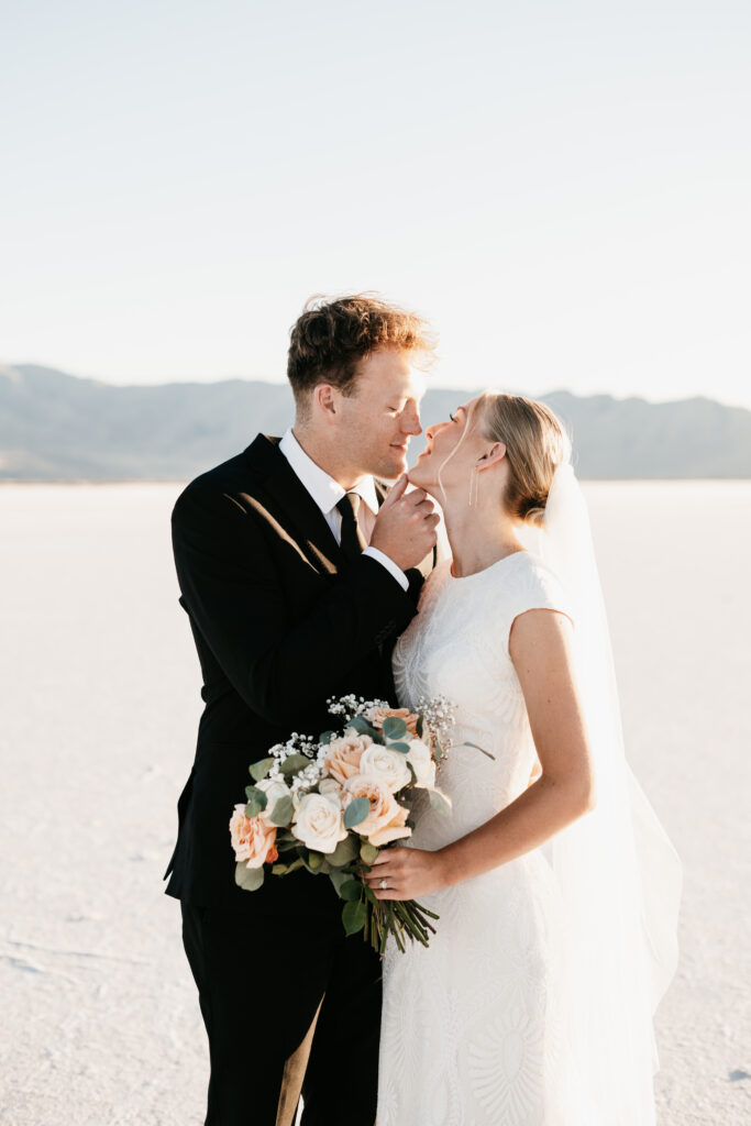 Bride and Groom Eloping in Salt Lake City Utah at the Salt Flats