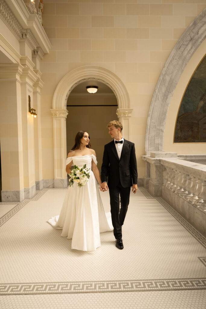 Bride and Groom Eloping in Salt Lake City Utah at the Utah State Capitol Building