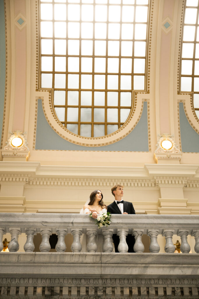 Bride and Groom Eloping in Salt Lake City Utah at the Utah State Capitol Building