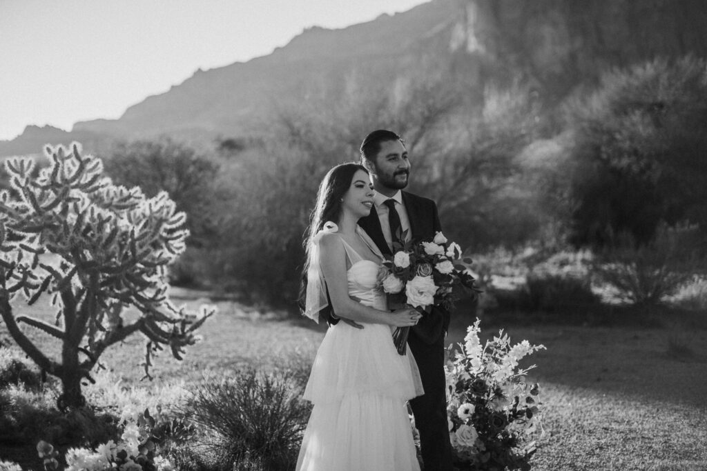 Bride and Groom eloping in Arizona | Places to Elope Near Phoenix Arizona