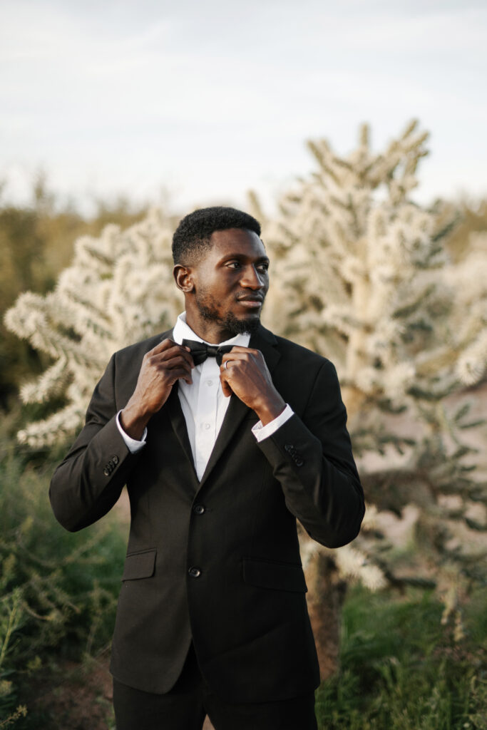 Best Places to Elope in Arizona with cactus and a view of the Superstition mountains.