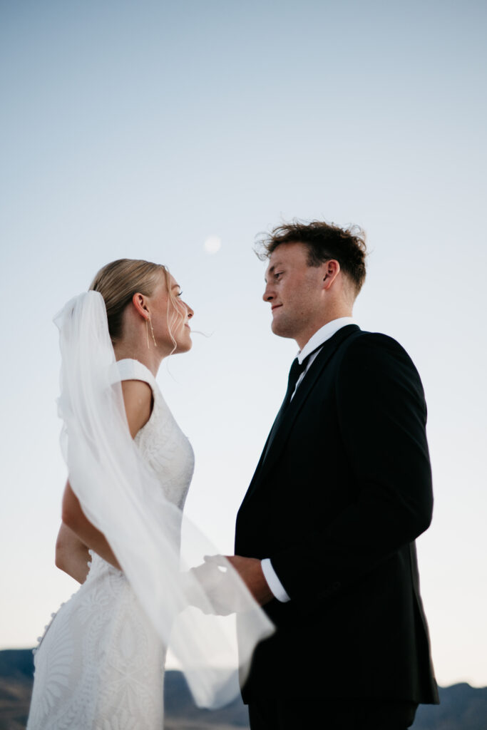 Bonneville Salt Flats wedding photographer capturing candid elopement moments in Utah