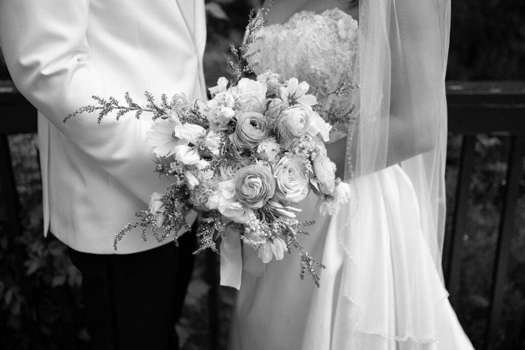 Oregon Waterfall Wedding