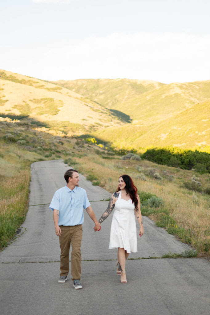 What to Wear for Engagement Photos at Little Dell Reservoir