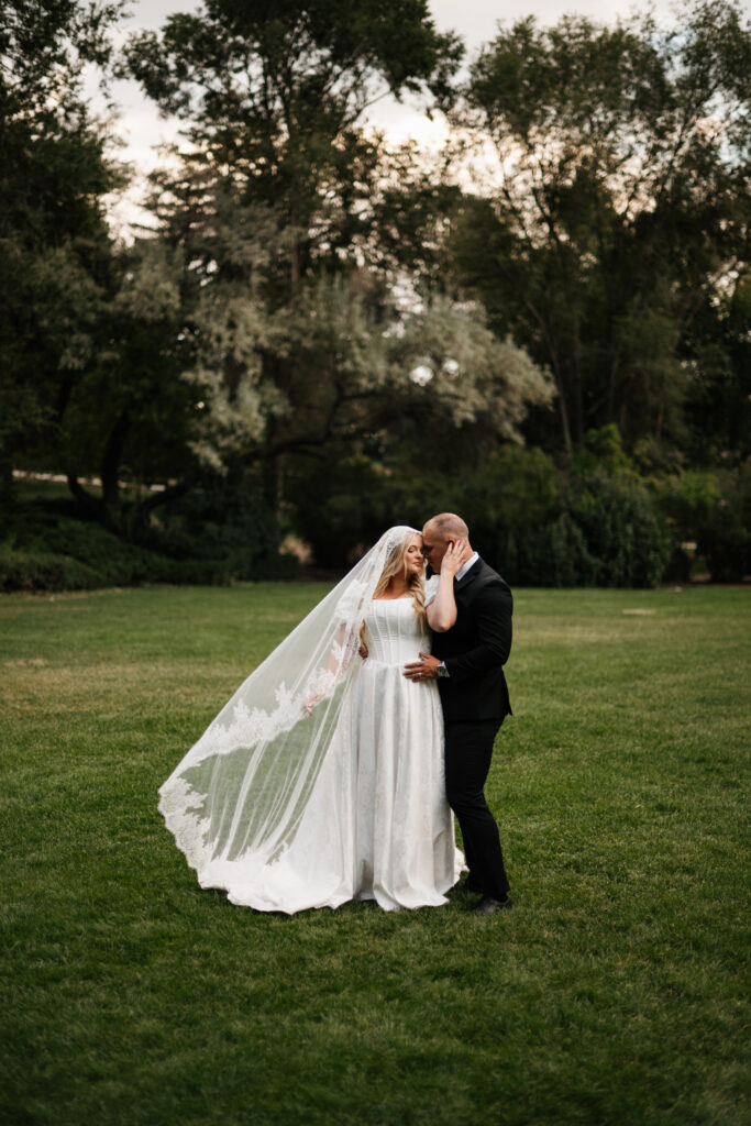 How to plan a micro wedding in Utah