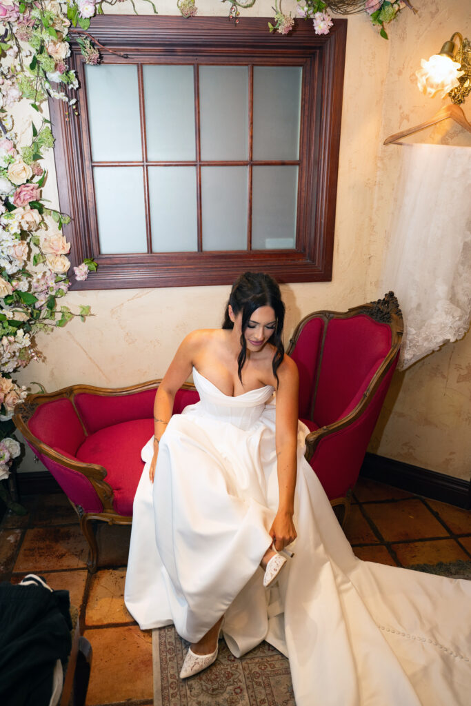 A Bellissimo Gardens Wedding Reception