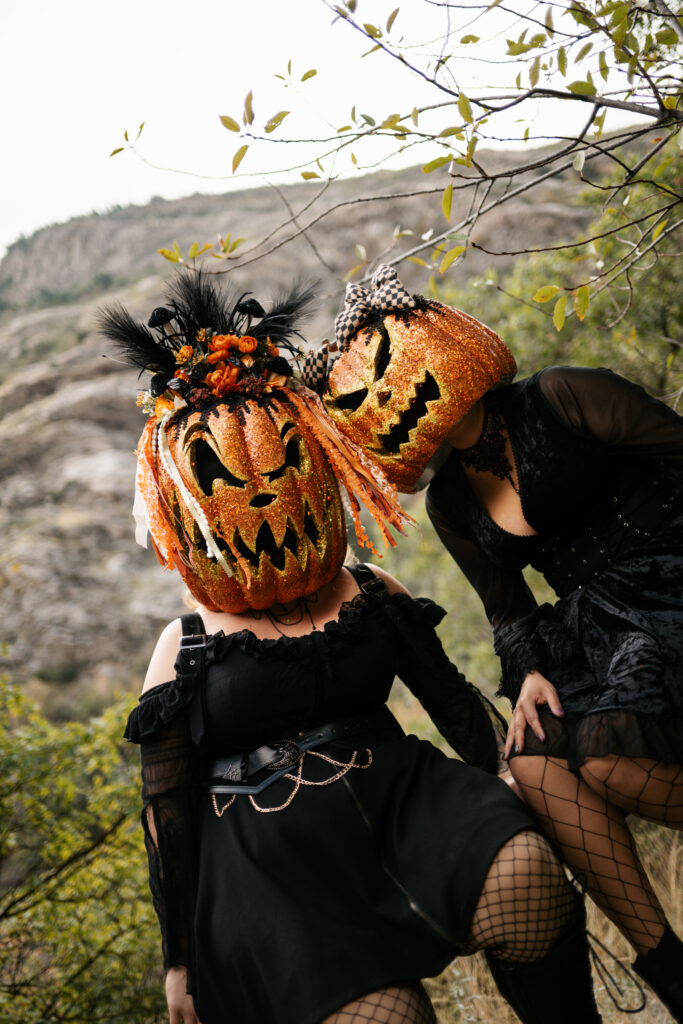 Pumpkin Head & Ghost Trend