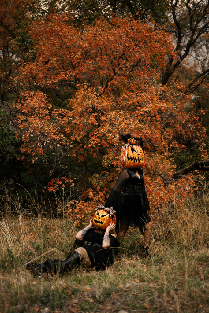 Pumpkin Head & Ghost Trend