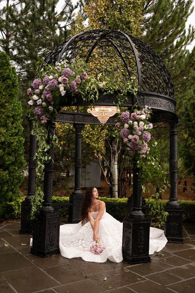 Planning a wedding timeline for Sleepy Ridge wedding venue in Orem Utah | Utah wedding photographer Digital and Film