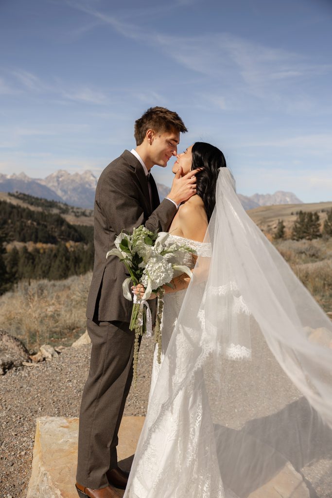 The Wedding Tree micro wedding Jackson Hole Wyoming | Tetons wedding | Grand Tetons wedding